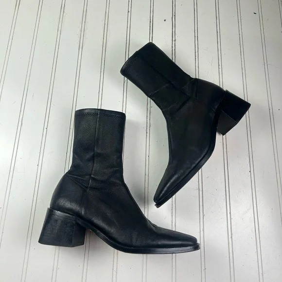 & Other Stories Black Leather Chunky Heel Ankle Boots Womenโs Size 6 $245 - Picture 8 of 12